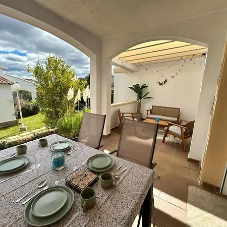 Casa Feliz Holiday park Beniarbeig